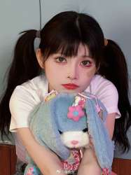 宵鱼鱼 hast7m8kqlj30zy1bygwm.jpg