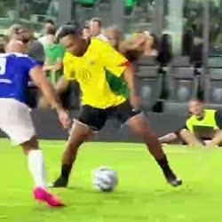 VID20250609021215889.mp4