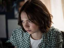 35566973-pip-in-der-serie-good-girls-guide-to-murder-3Ee9.jpg