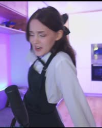 VID20250721065405131.mp4.mov
