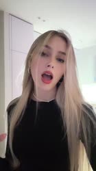ssstik.io@whylollycry1753223250017.mp4