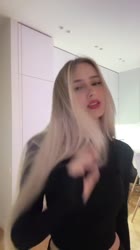 ssstik.io@whylollycry1753223164169.mp4