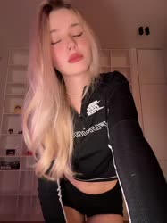 ssstik.io@whylollycry1753222173947.mp4