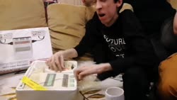15748287979410.mp4