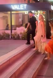 17532010545561.mp4