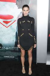 sara-sampaio-batman-v-superman-dawn-of-justice-premiere-in-nyc-3-20-2016-3.jpg