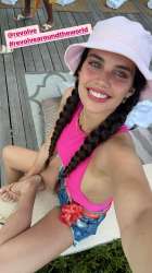 Sara-Sampaio-Feet-5773055.jpg