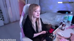 Помылась-1.webm