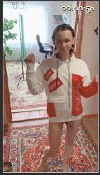 А что это висит у пидараса Дениса Хамитова.png