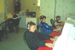 105277cuHduRxEgm1052643zdhdx76cn90e.jpg