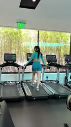 c1df0c6b883ef94954726d609c5a3f15.mp4