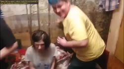 Хрюн нюхун.mp4