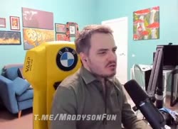 e14fb022-33d0-4237-b8cf-86d4fc30b3af.mp4