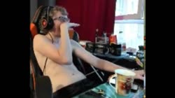 17011834278570.webm