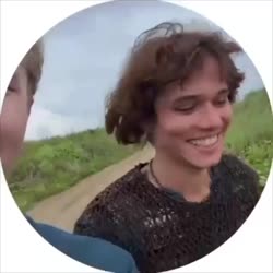 КАМШОТ МОЕТ ТУЗИКА.mp4