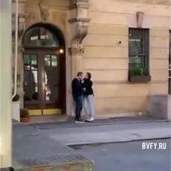 1f9c1077c214bdb98f09384ffb08a18f.mp4