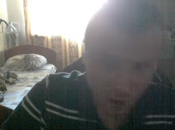 2024-07-15 - 0 - Отрыгивает.webm