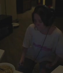 41240134903945.mp4