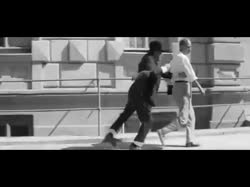 c77262064155582f2d516bbbd669ec6e.webm