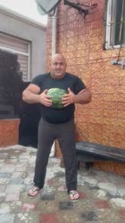e69e40b3d5d1cddb9c9d0587d92326a1.mp4