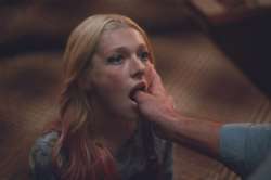 euphoria-jules-cal-sex-scene.jpg