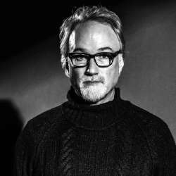 2020.-david-fincher-by-michael-avedon-01.jpg