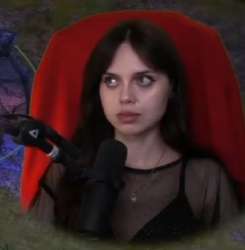 Госпожа мать.png