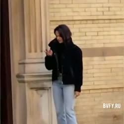 1f9c1077c214bdb98f09384ffb08a18f.mp4