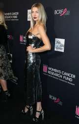 Jessica-Hart-Feet-3287919.jpg