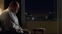 The.Sopranos.S06E02-Join.The.Club.BDRemux.6xRus.Eng.Sub.mkv20250811063046.768.png