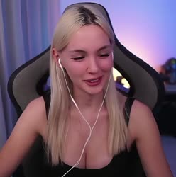 doc2025-08-1117-06-17.mp4