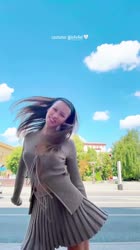 ПЕРЕСИЛЬД-трясет своими дынькамиии.mp4