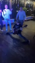5Ryk6BAb3c.mp4