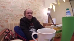 16499409823830.webm