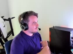 27b8a5e2f4239b.mp4
