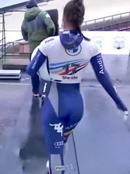 175569624120821666.webm