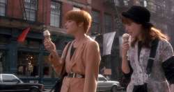 Single.White.Female.1992.00.17.01.769.jpg