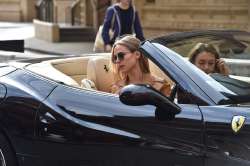 kimberley-garner-driving-out-her-ferrari-in-kensington-10-24-2018-9.jpg