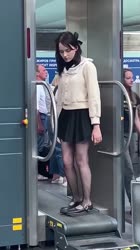 17561457671170.mp4