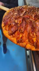 The “PIGGY GOT SMOKED” BACON PIZZA from Tony Boloney’s in New Jersey! 🥓🍕 Yes please! #DEVOURPOWER.mp4