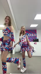 25272002515376832913.mp4