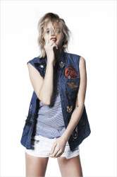 Abbey-Lee-Kershaw-Voice-Of-Voices-04.jpg
