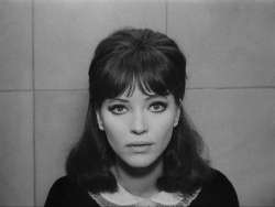 Alphaville.1965.720p.AVC.x264-DFM.mkv20221130023559.667.png
