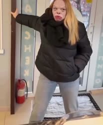 17564959631280.mp4