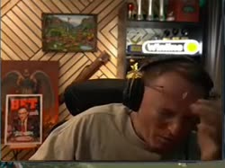 2004b0b4b8f5dc.mp4