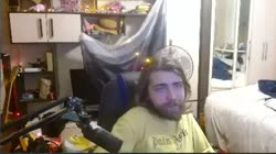 17351658722392.mp4