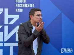 XQuL6CqLSko.jpg
