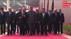 25312278450935992392.MP4