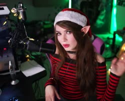 720x584