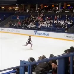 8945778525908417411994911329913000560850928n.mp4